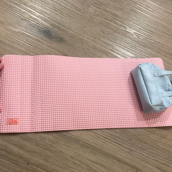 Our Generation Yoga Mat & Accessories - 18” Doll - Picture 3 of 4